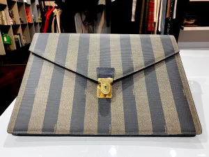 Vintage: Fendi Envelope Portfolio