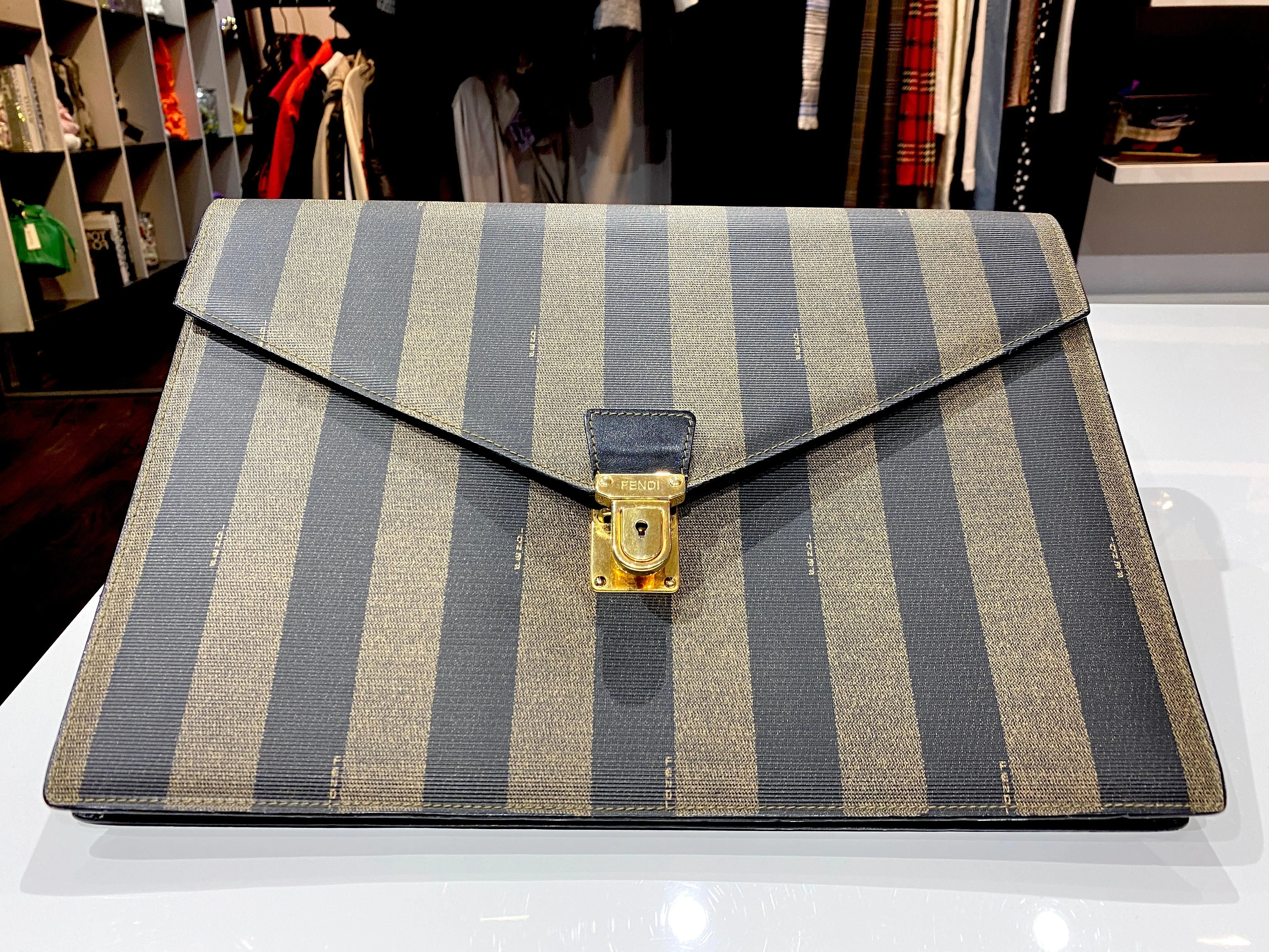Vintage: Fendi Envelope Portfolio