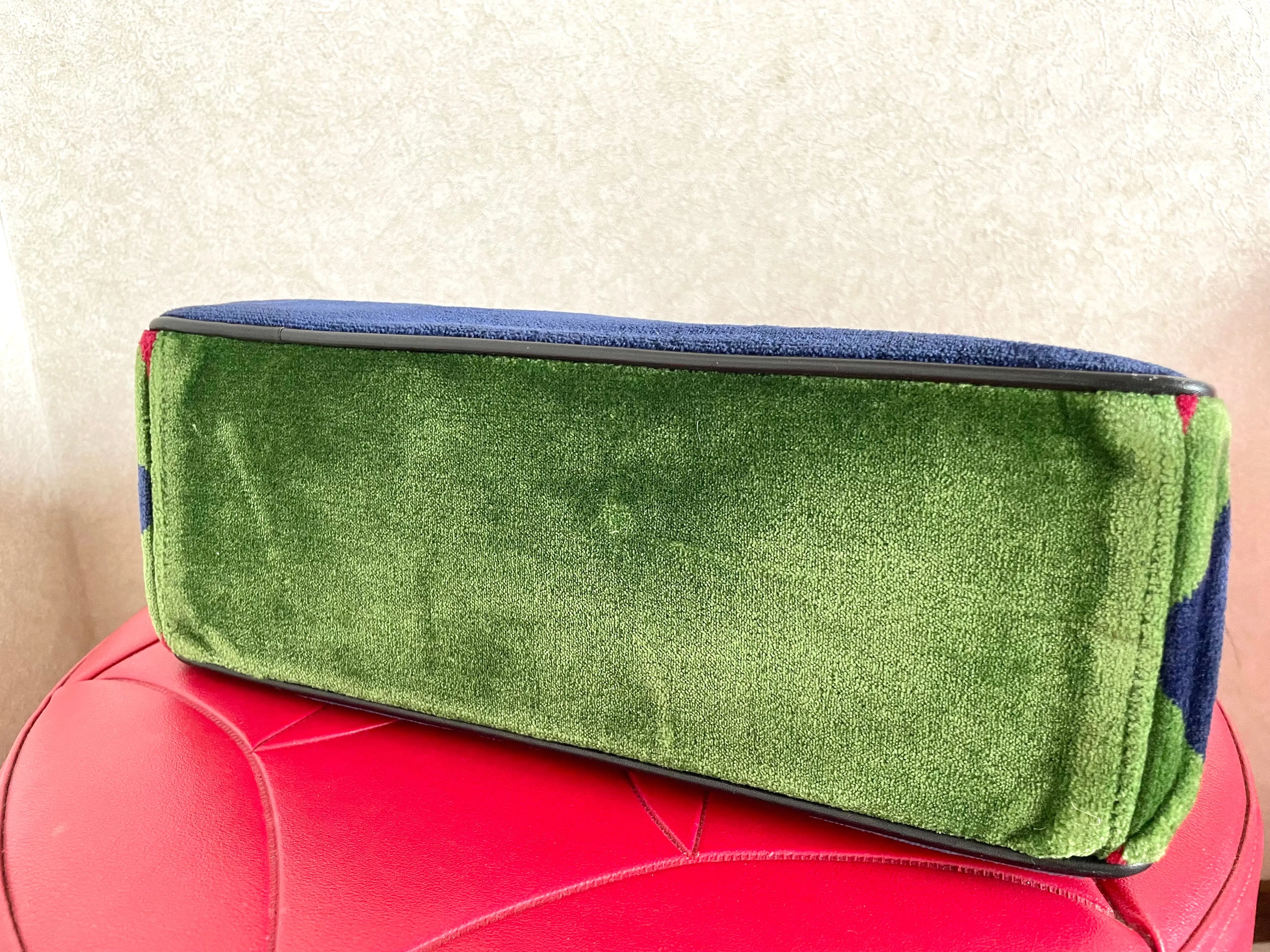 Vintage Roberta di Camerino navy, green, and red thunder chevron velvet weaving doctor bag with buckle strap leather handles. 0406221