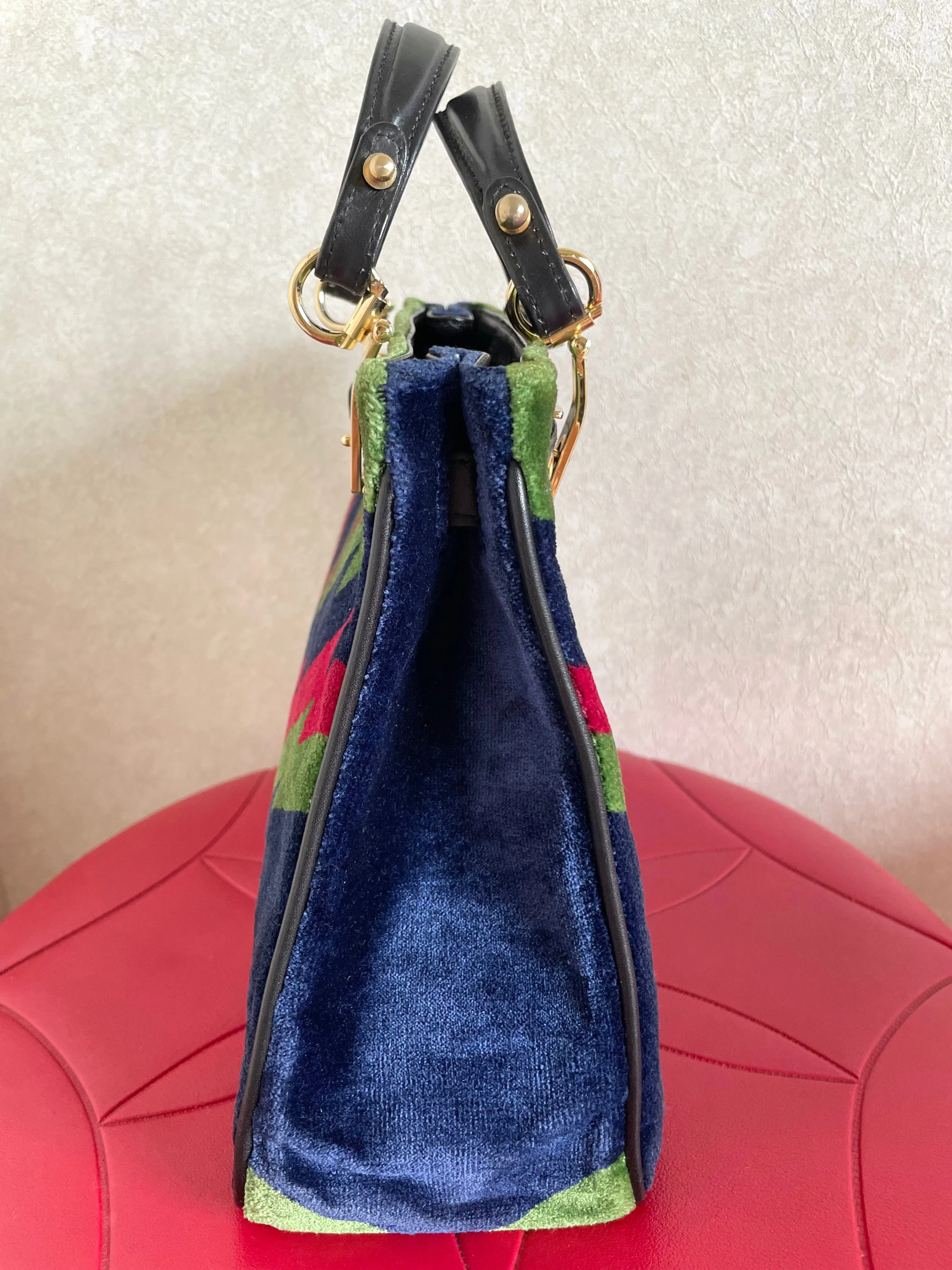 Vintage Roberta di Camerino navy, green, and red thunder chevron velvet weaving doctor bag with buckle strap leather handles. 0406221