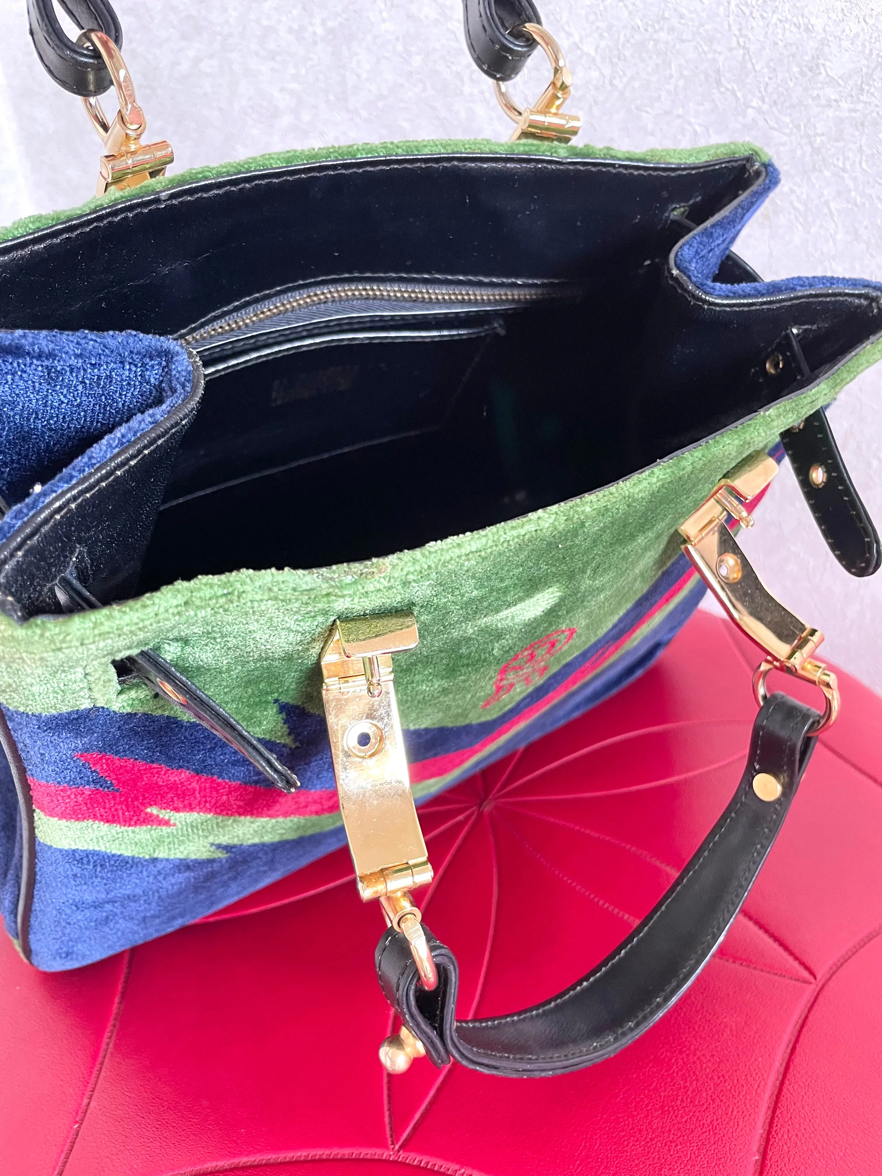Vintage Roberta di Camerino navy, green, and red thunder chevron velvet weaving doctor bag with buckle strap leather handles. 0406221
