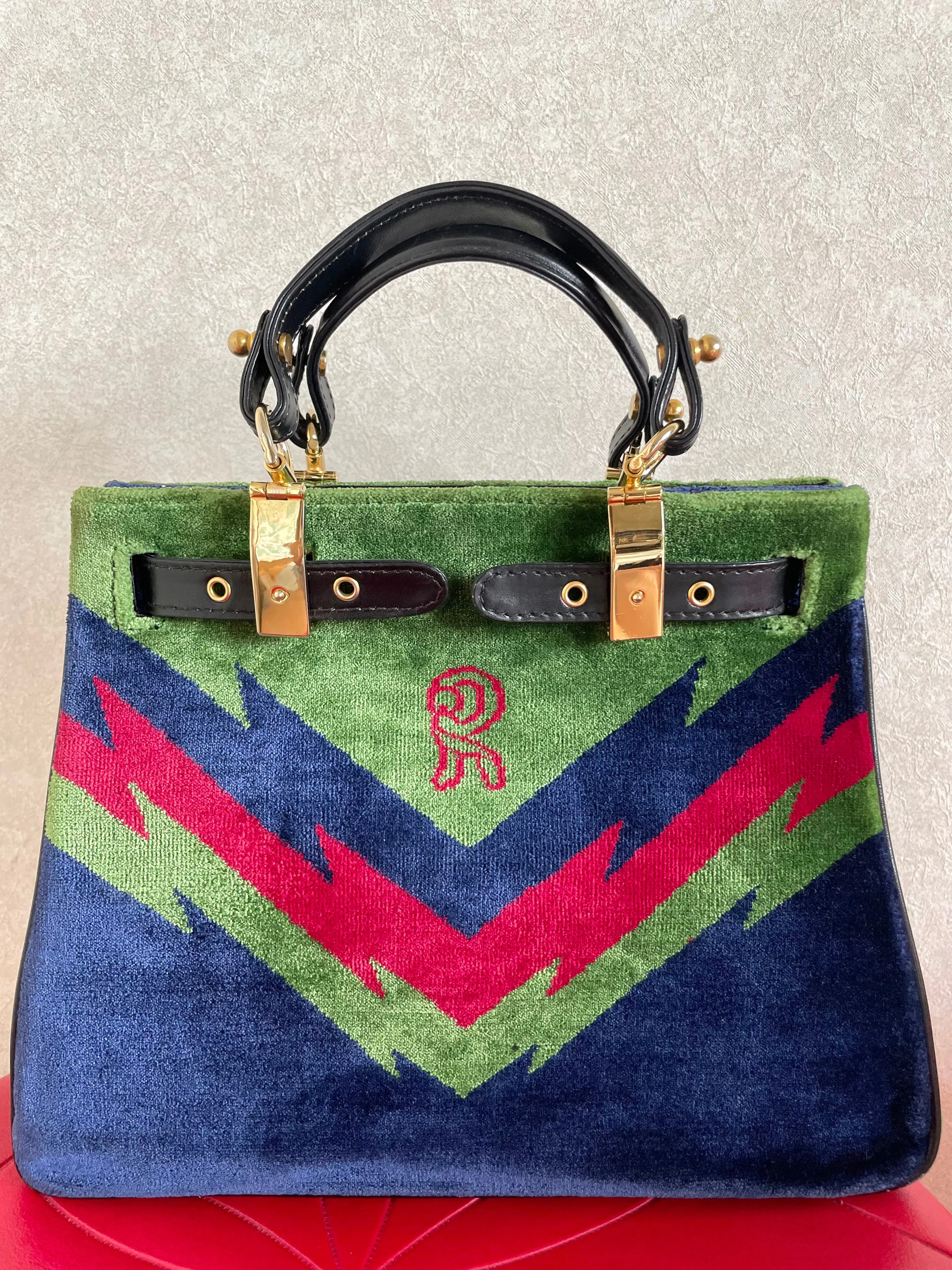 Vintage Roberta di Camerino navy, green, and red thunder chevron velvet weaving doctor bag with buckle strap leather handles. 0406221