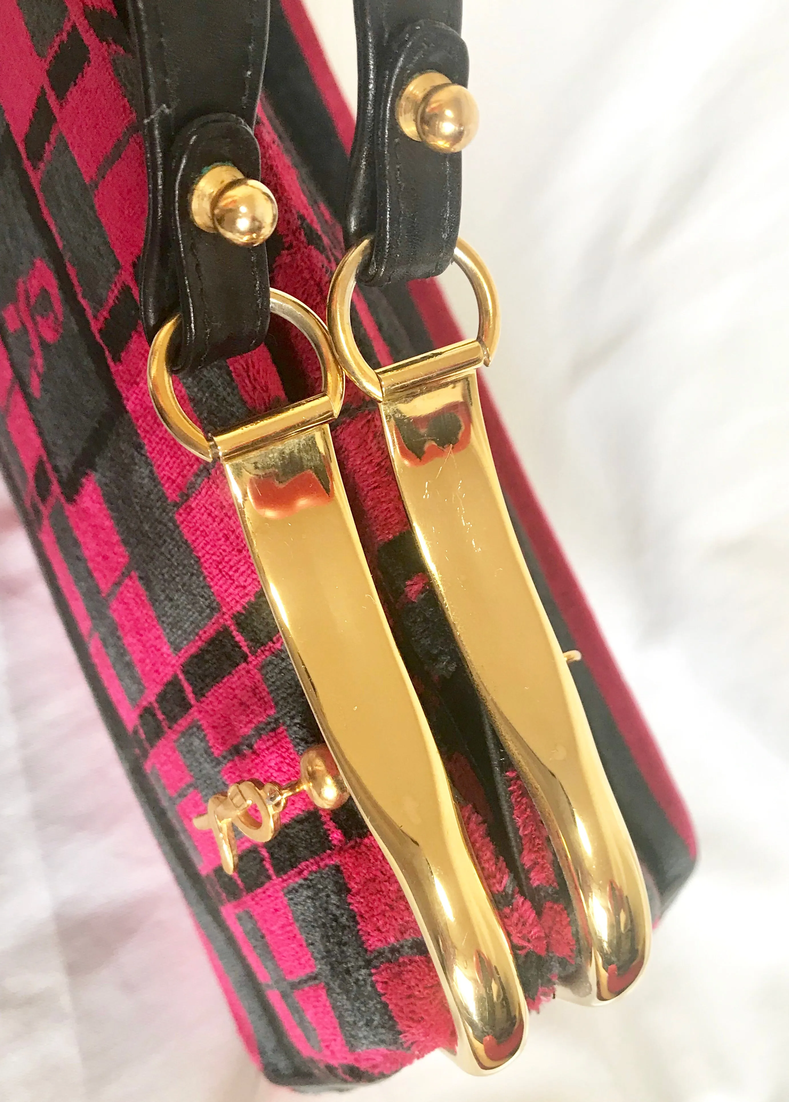 Vintage Roberta di Camerino wine red, grey, and black geometric pattern velvet handbag with golden logo charms.  060905r6
