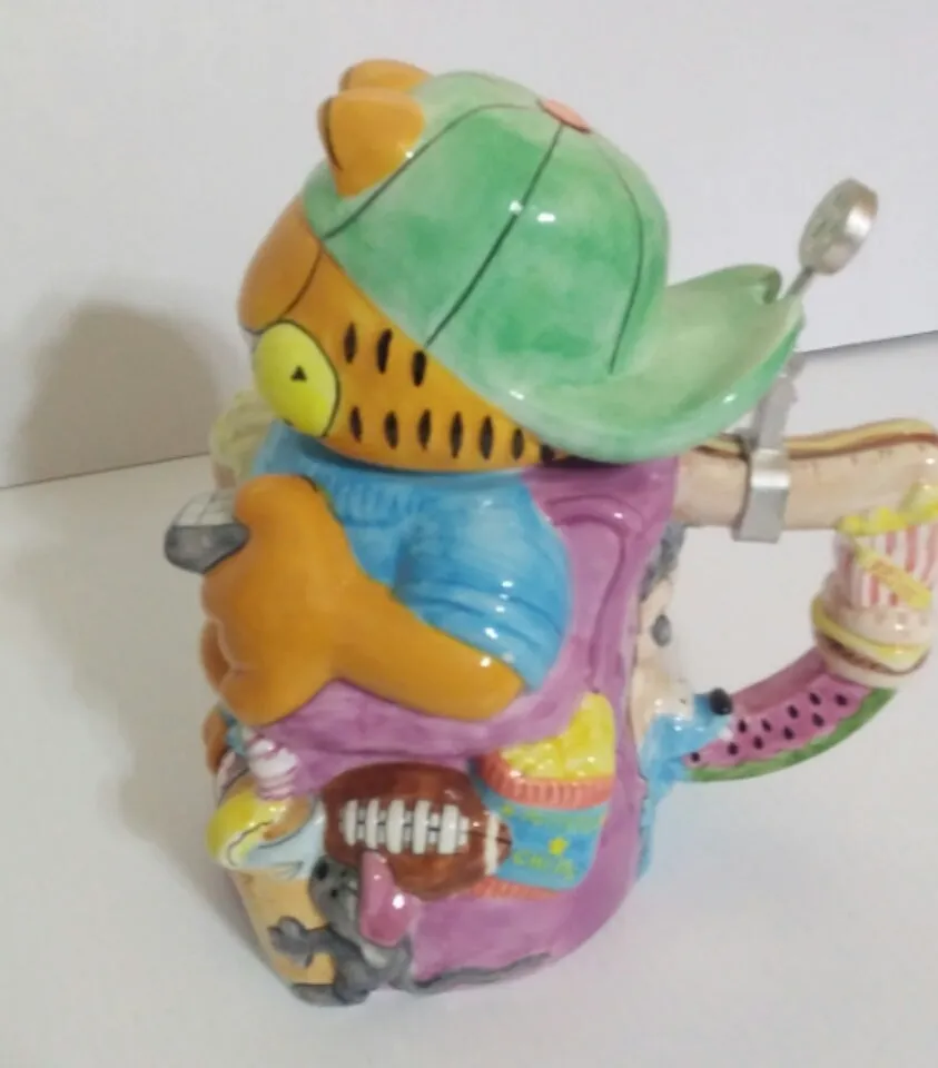 Weekend Warrior Garfield Stein by Danbury Mint