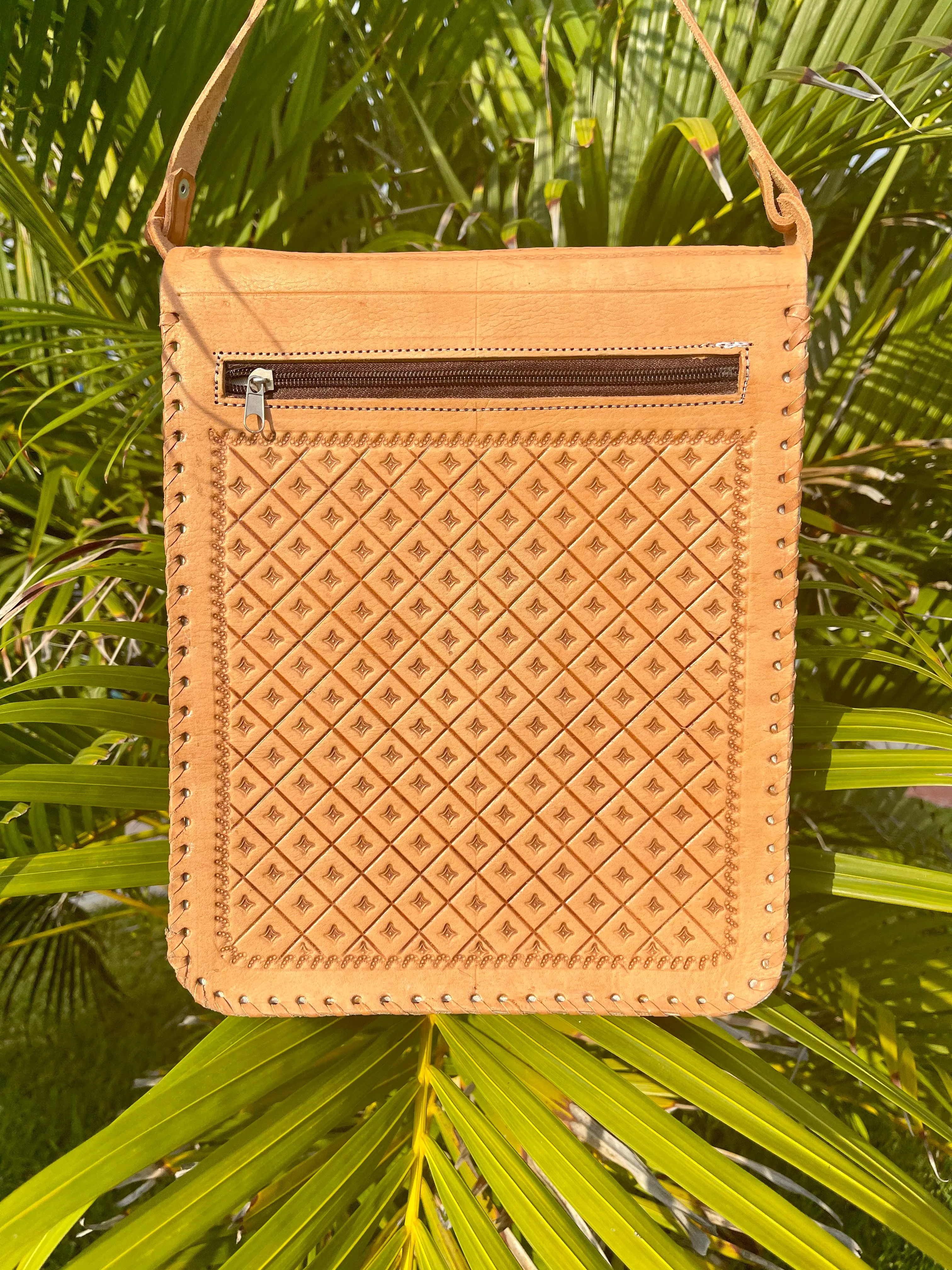 XLarge Natural Handmade Leather Purse- ONLY ONE- Cartera de Cuero Puro